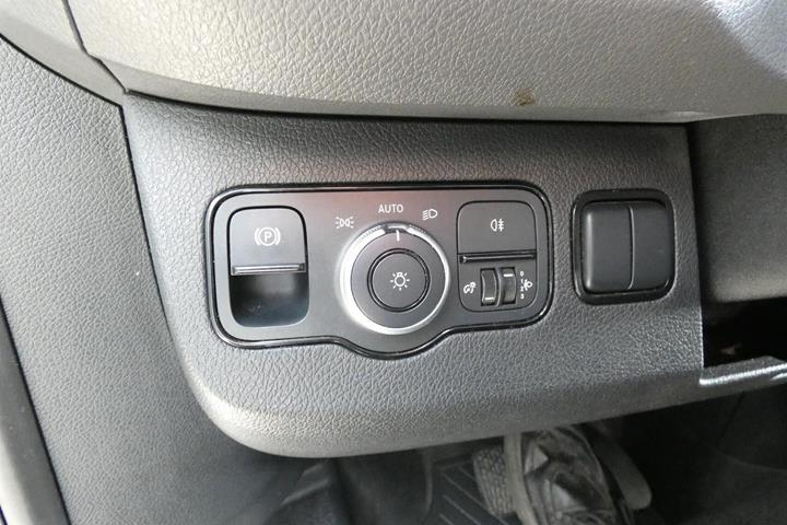 Hvid Mercedes Sprinter 315 fra 2022