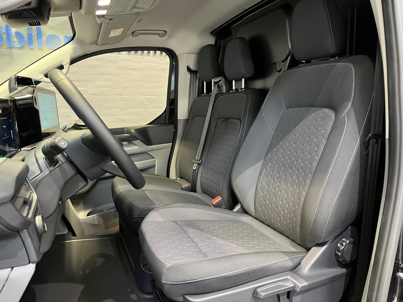 Sort Ford E-Transit Custom 340 L2 fra 2026