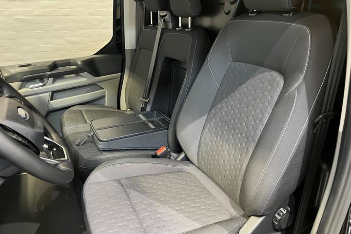 Sort Ford E-Transit Custom 340 L2 fra 2026
