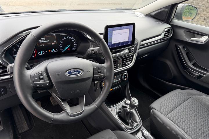 Grå Ford Puma fra 2021