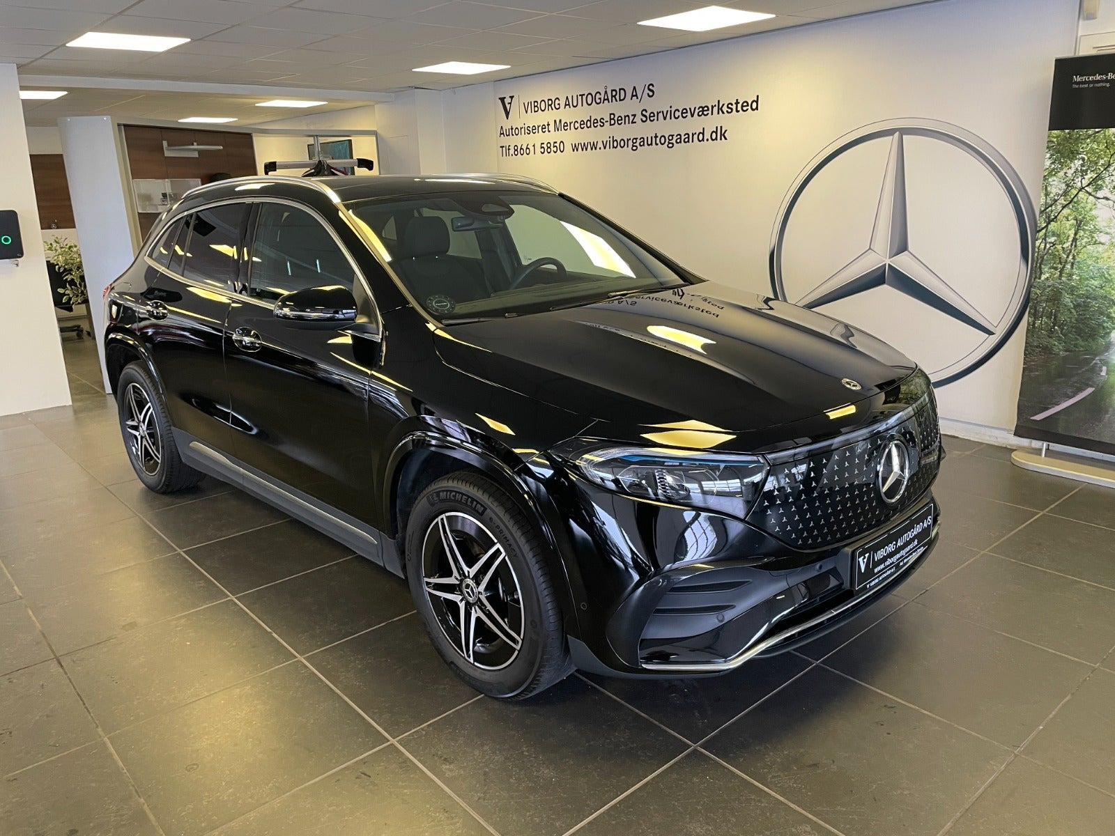 Sort Mercedes EQA250+ fra 2025