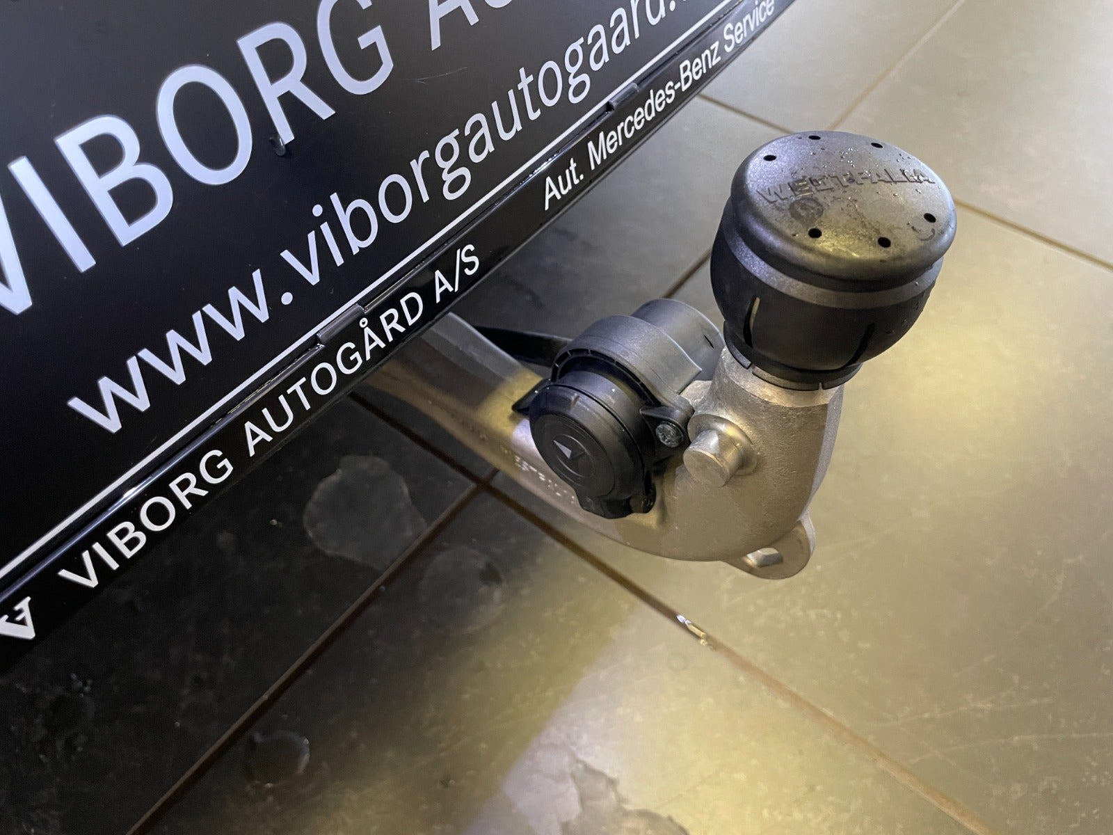 Hvid Mercedes EQA250+ fra 2026