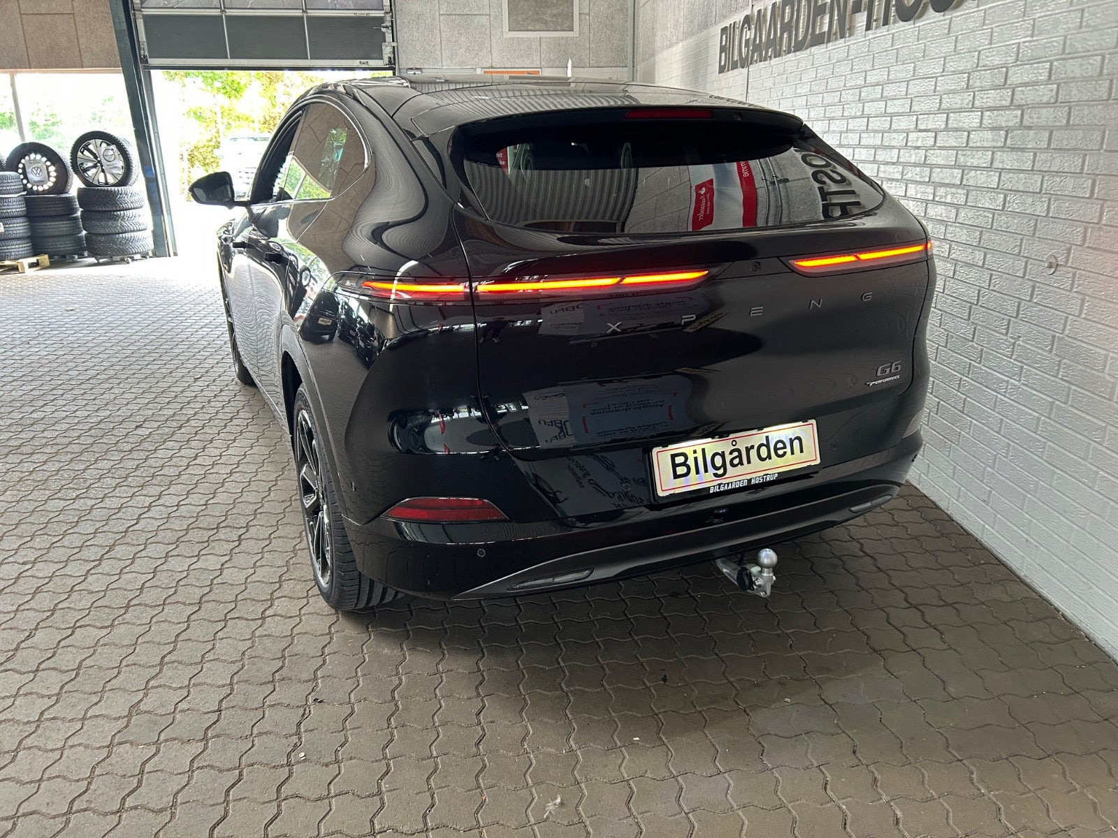 Sort Xpeng G6 fra 2026