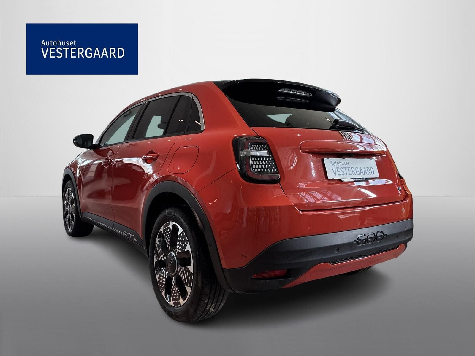 Orange Fiat 600e fra 2025