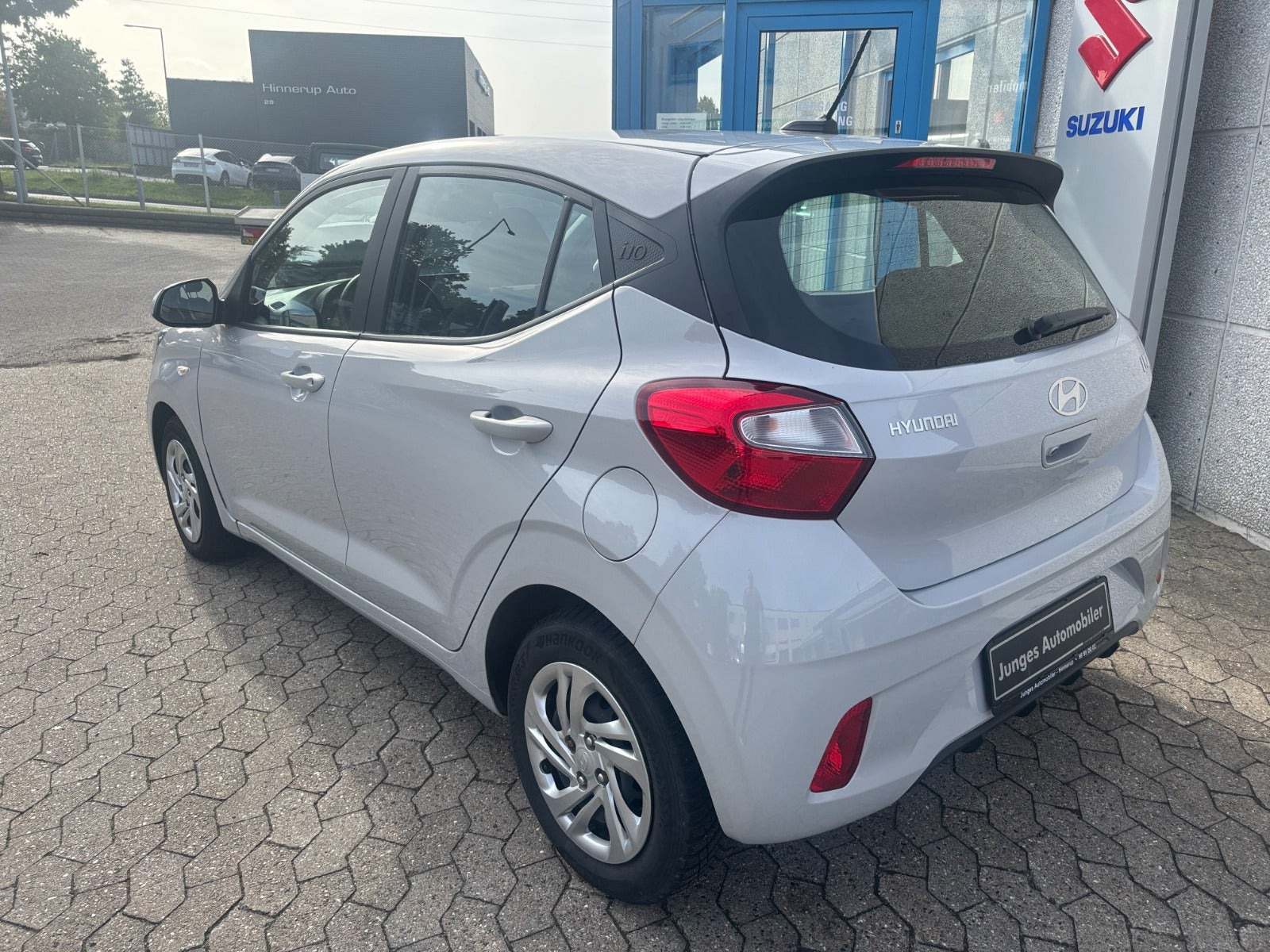 Hvid Hyundai i10 fra 2024