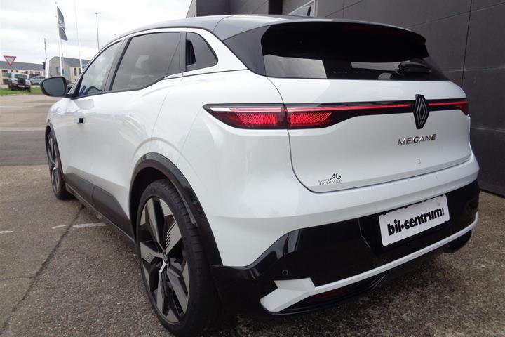Grå Renault Mégane fra 2022
