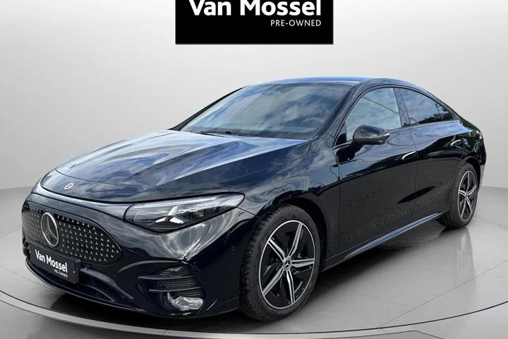 Sort Mercedes CLA250+ fra 2025