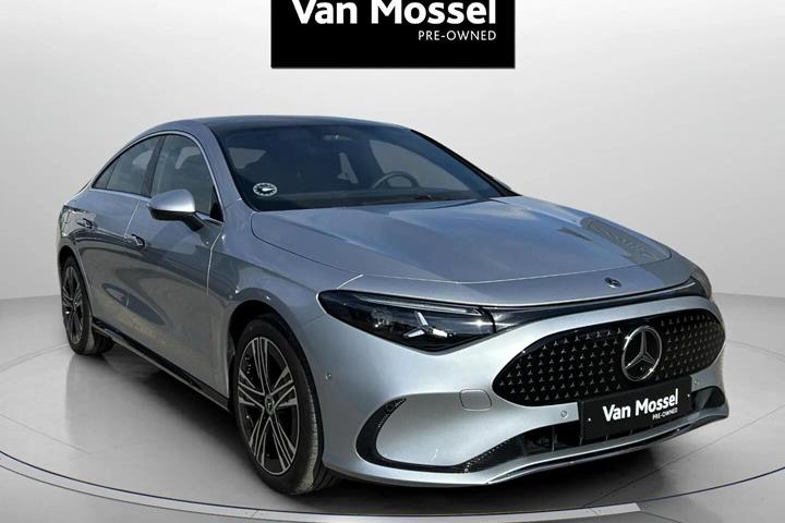 Sølv Mercedes CLA250+ fra 2026