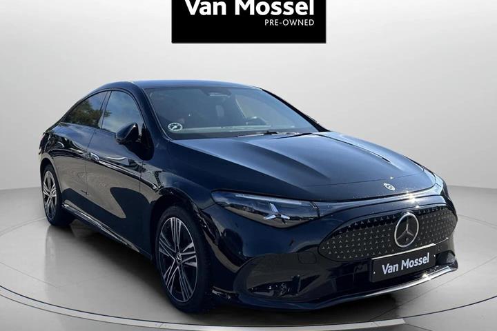 Sort Mercedes CLA250+ fra 2025