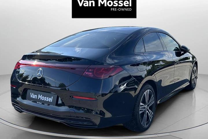 Sort Mercedes CLA250+ fra 2025