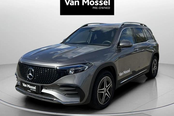 Grå Mercedes EQB250+ fra 2025