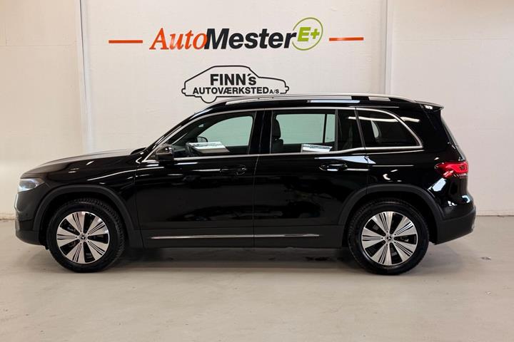 Sort Mercedes EQB250+ fra 2023