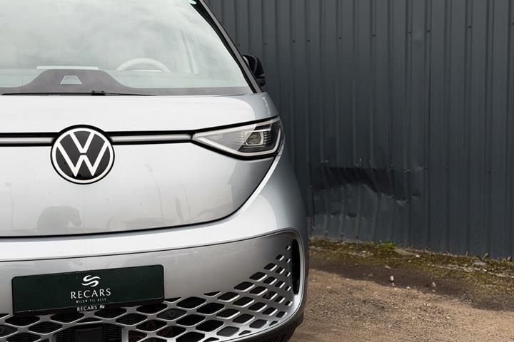 Sølv VW ID.Buzz fra 2024