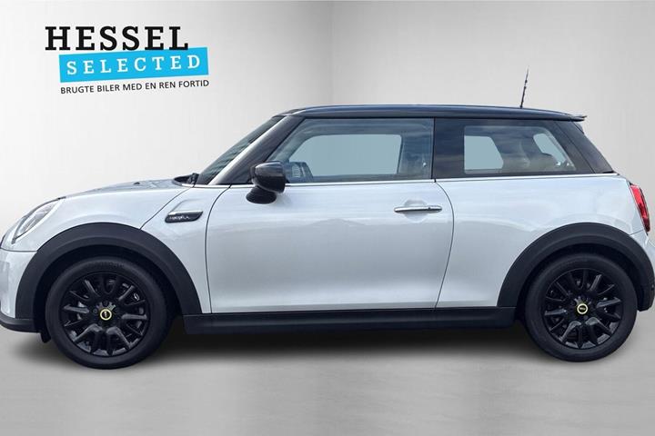 Hvid Mini Cooper SE fra 2022