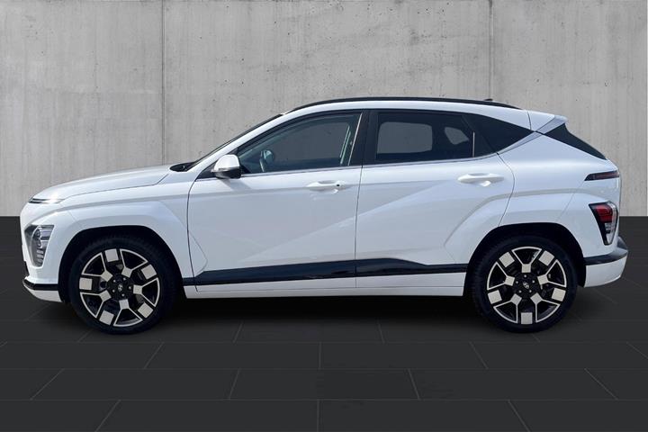 Hvid Hyundai Kona fra 2024