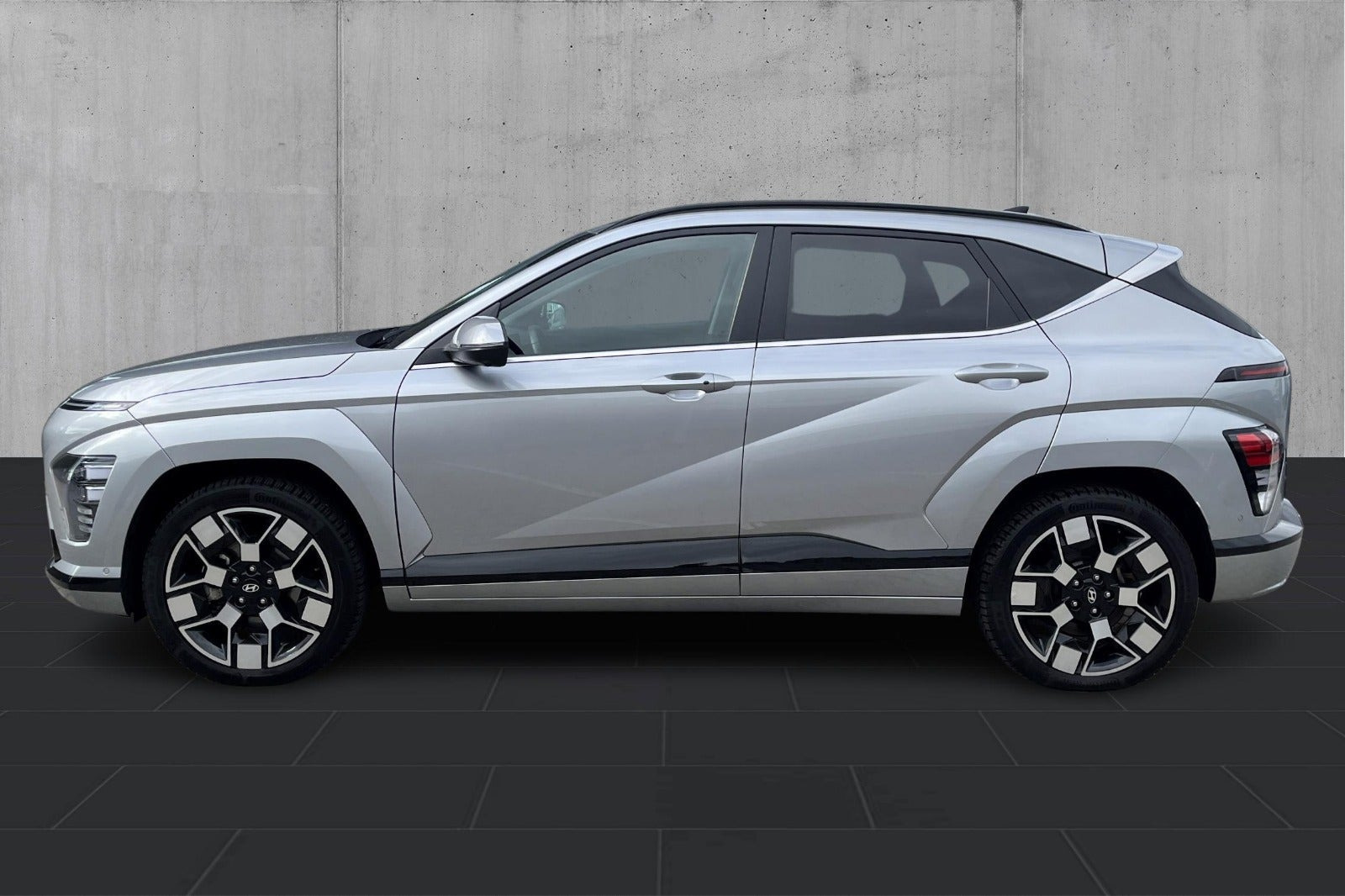 Sølv Hyundai Kona fra 2024