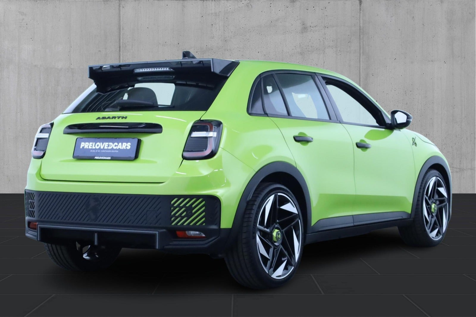 Grøn Abarth 600e fra 2026