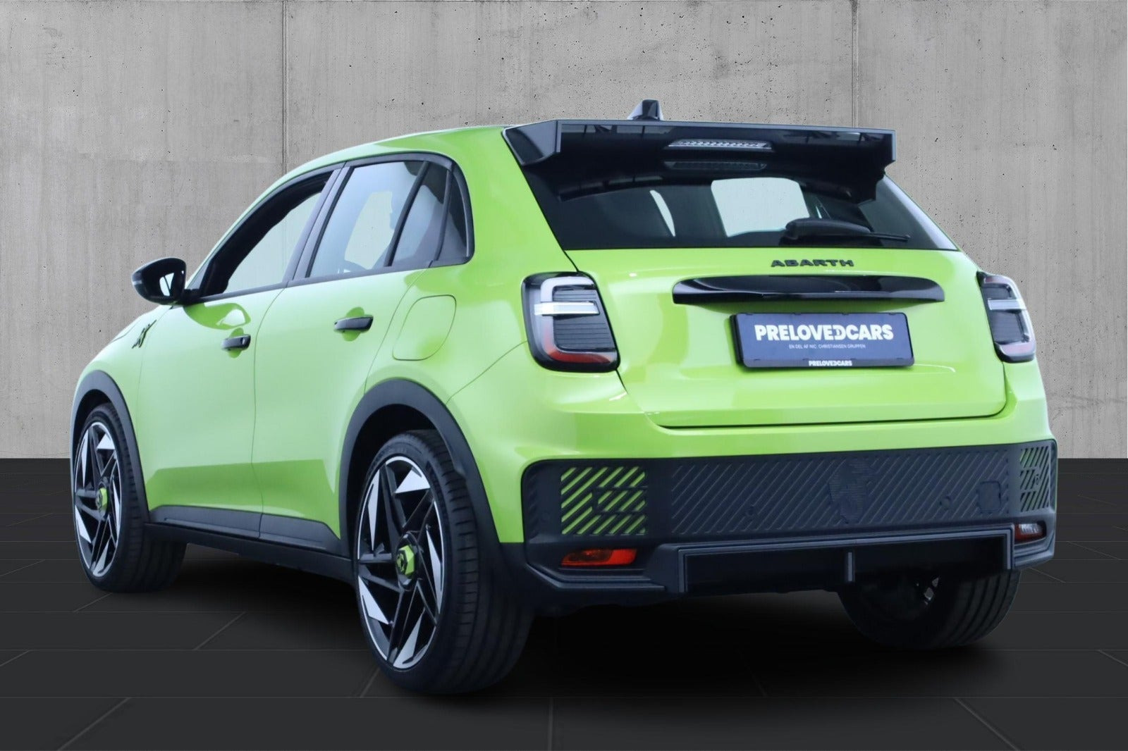 Grøn Abarth 600e fra 2026