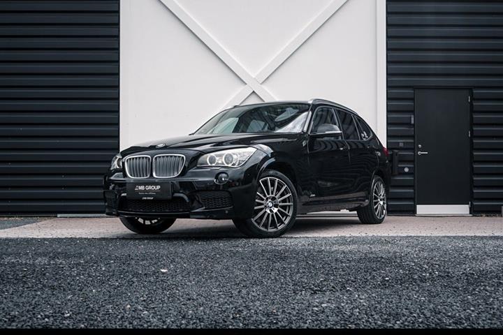 Sort BMW X1 fra 2013