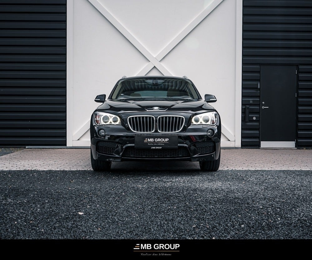 Sort BMW X1 fra 2013