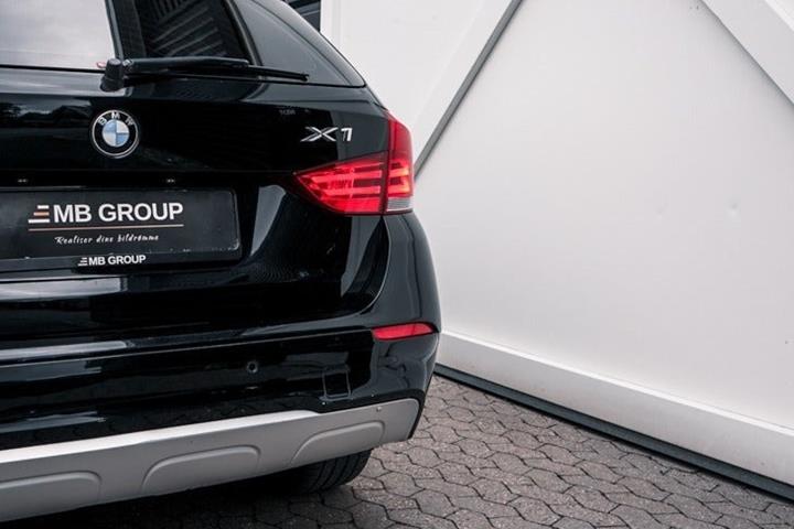 Sort BMW X1 fra 2013