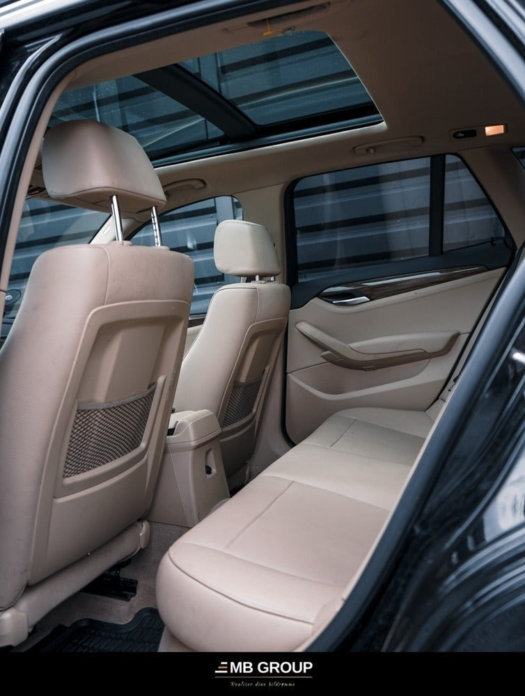 Sort BMW X1 fra 2013