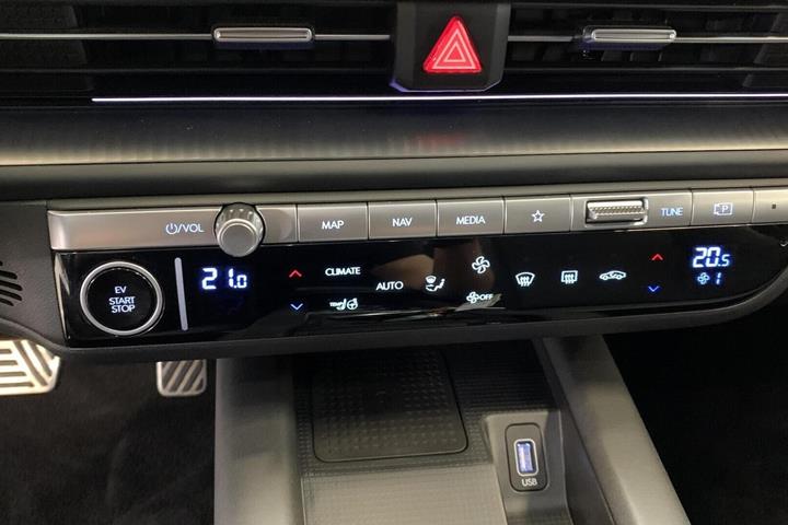 Sort Hyundai Ioniq 6 fra 2023