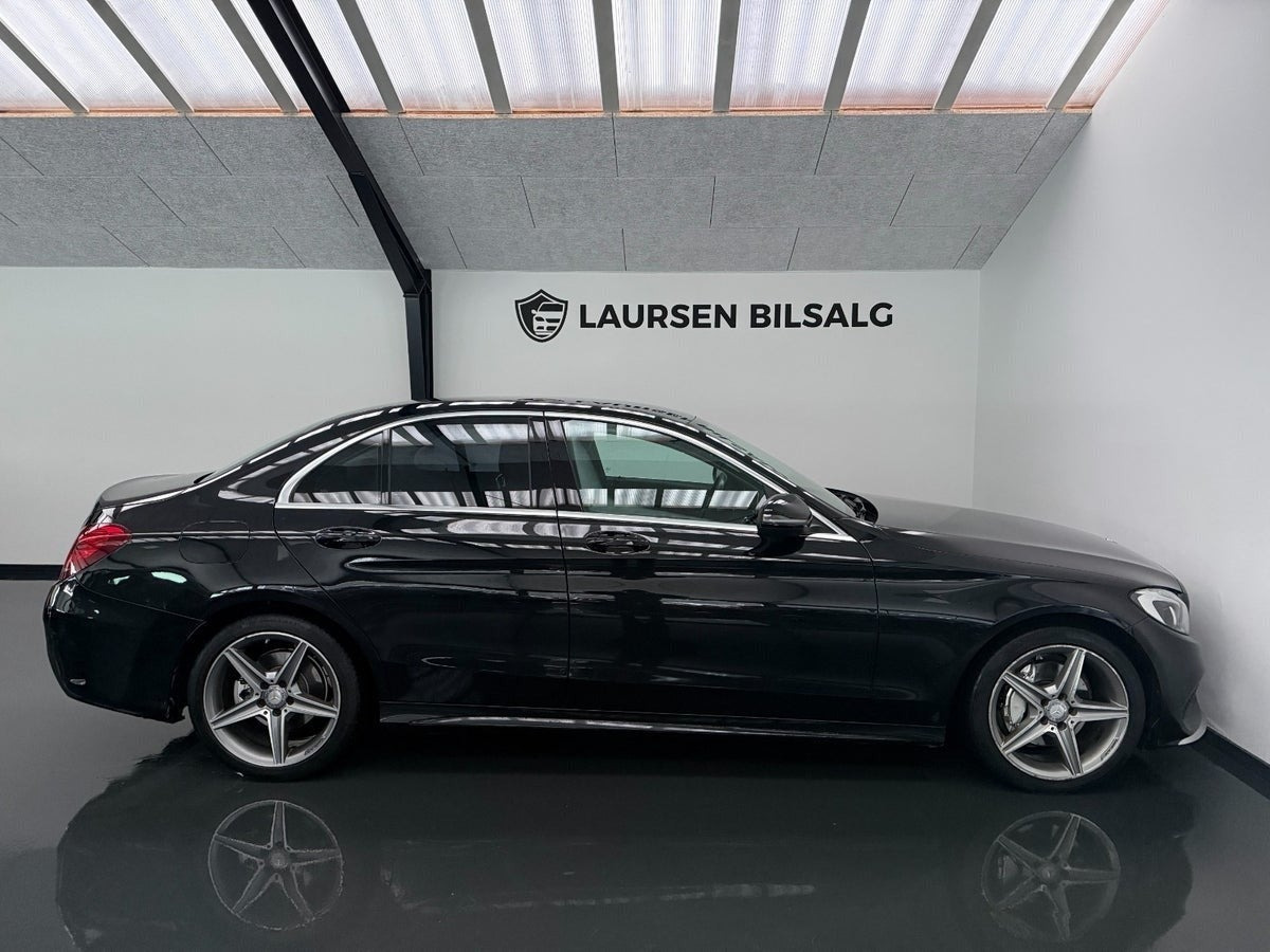 Sort Mercedes C220 d fra 2016