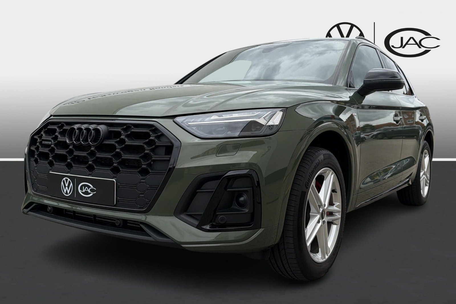 Grøn Audi Q5 fra 2023