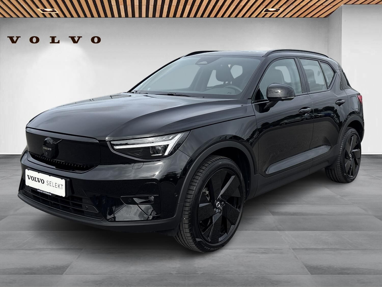 Volvo EX40 Extended Range Black Edition