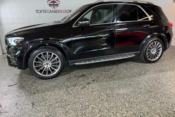 Sort Mercedes GLE350 de fra 2022