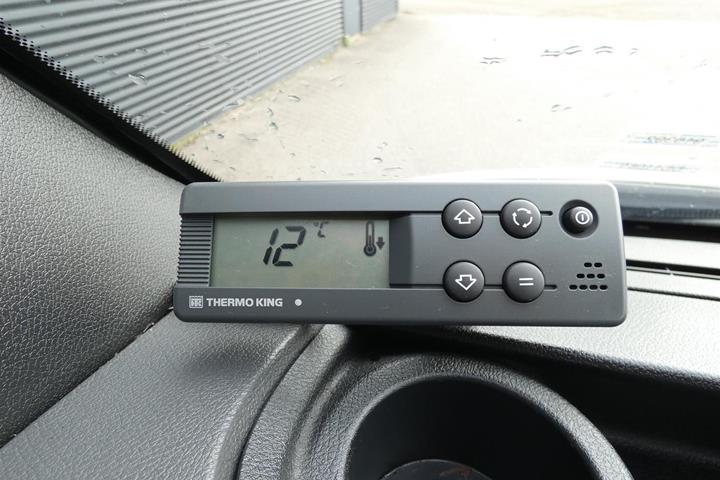 Hvid Mercedes Sprinter 317 fra 2021