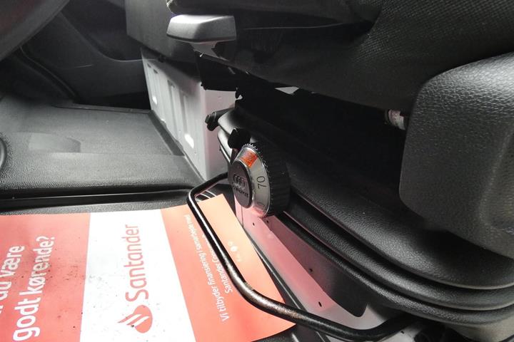 Hvid Mercedes Sprinter 317 fra 2021