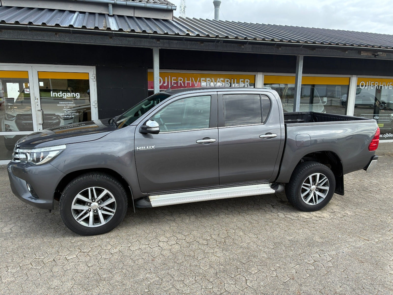 Toyota HiLux 2,4 D-4D 150 T4 Db.Kab aut. 4x4
