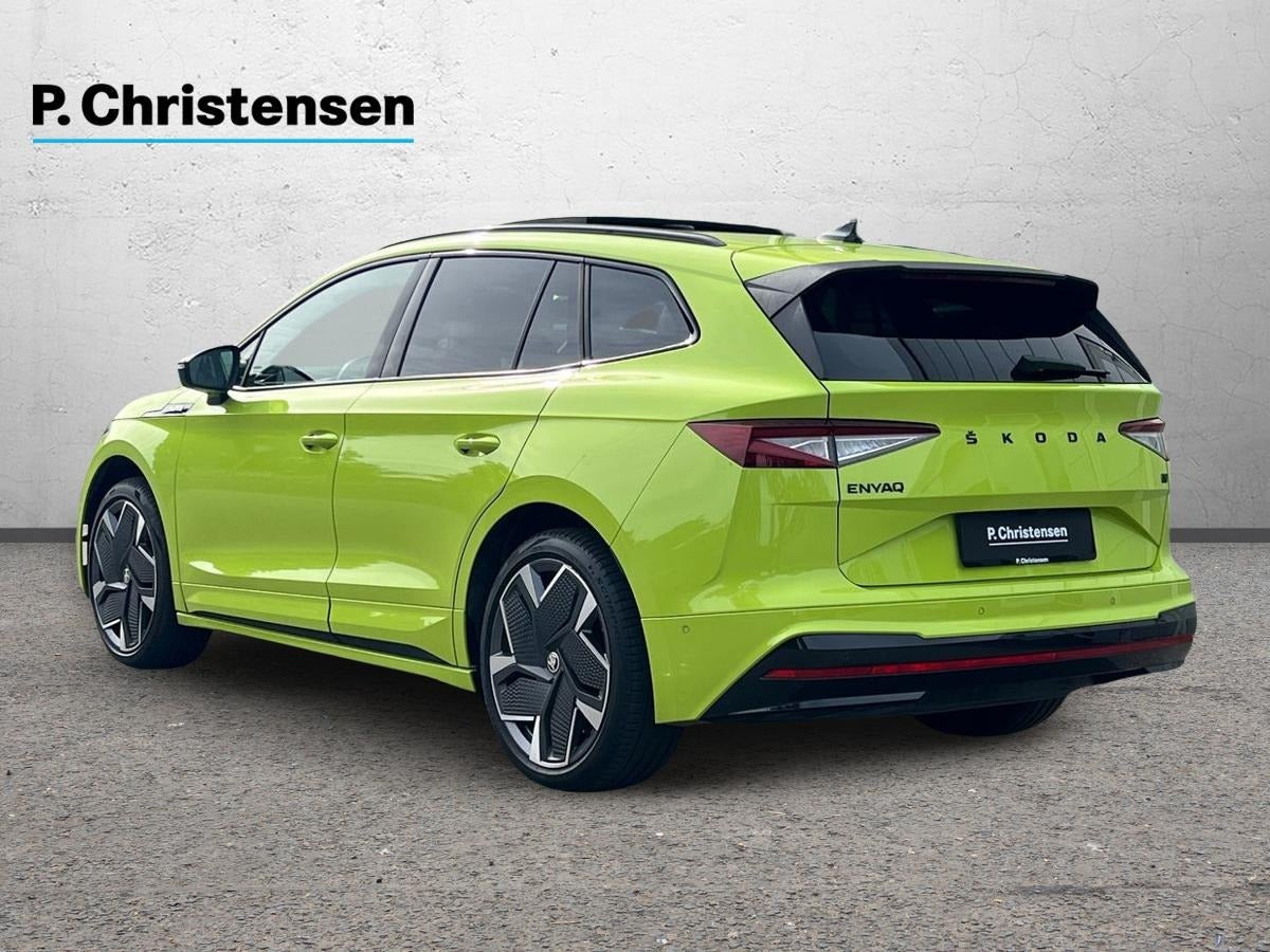 Grøn Skoda Enyaq fra 2024