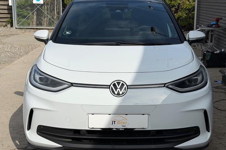 Hvid VW ID.3 fra 2023
