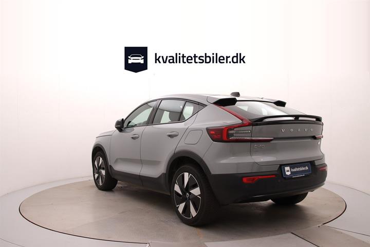 Grå Volvo C40 fra 2023
