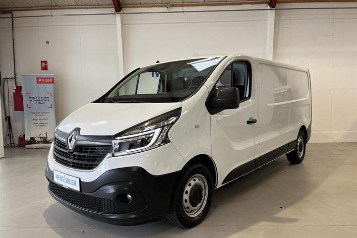Hvid Renault Trafic fra 2021