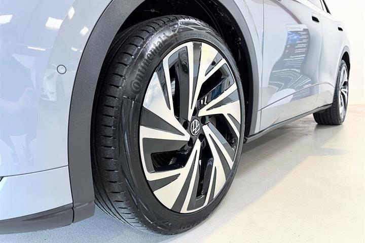 Grå VW ID.4 fra 2022