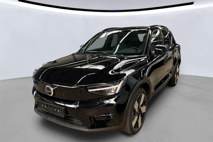 Sort Volvo XC40 fra 2023