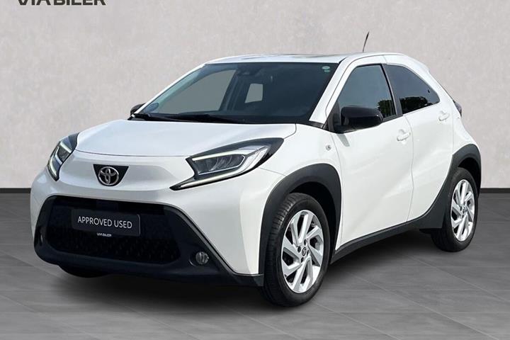 Hvid Toyota Aygo X fra 2022