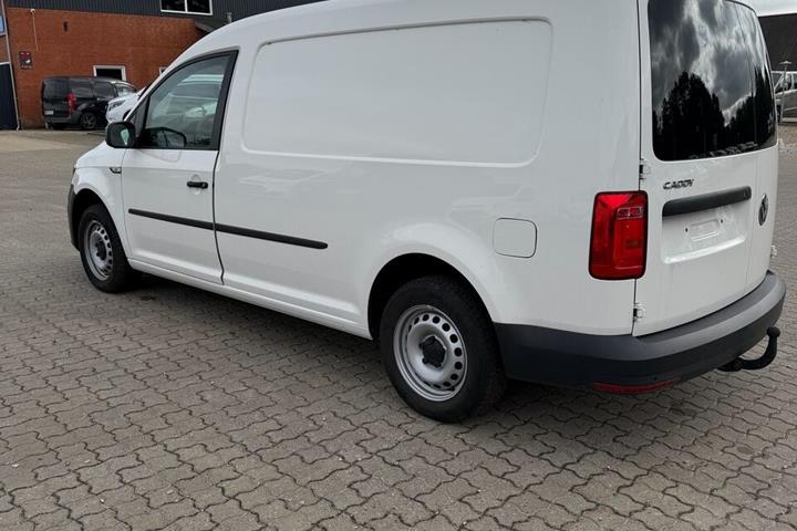 Hvid VW Caddy Maxi fra 2021
