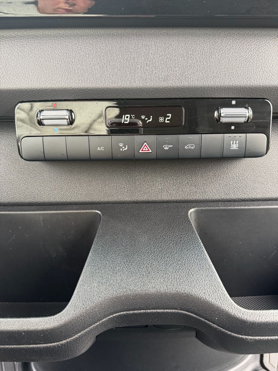 Hvid Mercedes Sprinter fra 2025