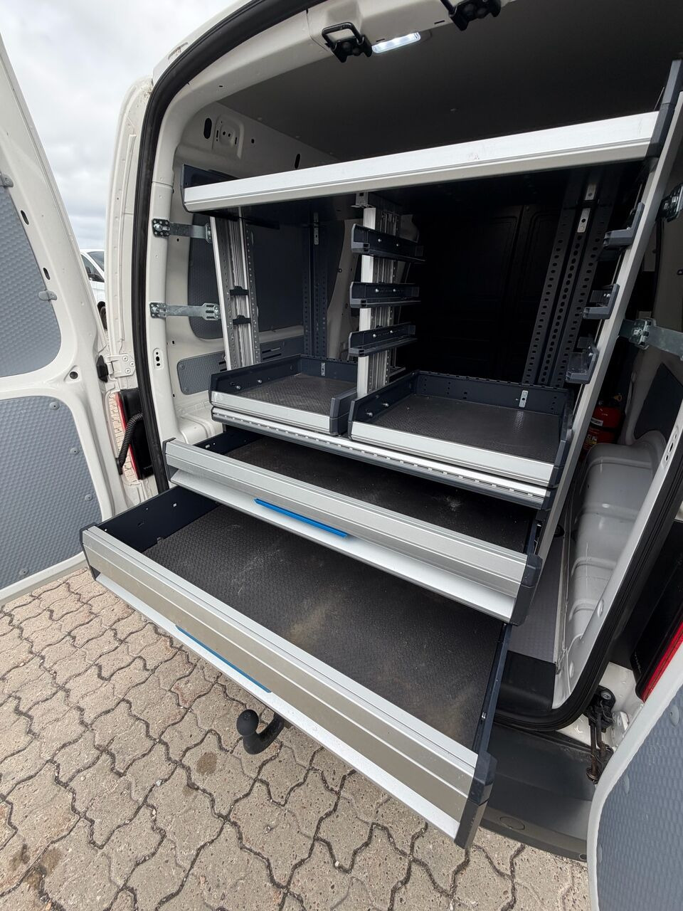 Hvid VW Caddy Maxi fra 2021