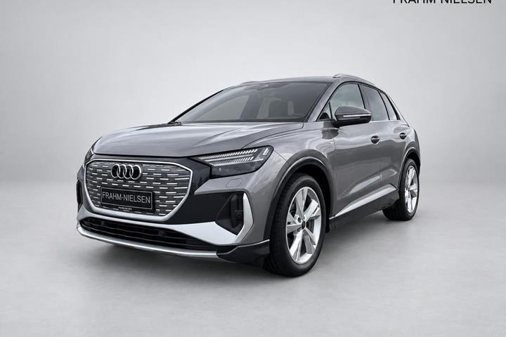 Grå Audi Q4 fra 2024
