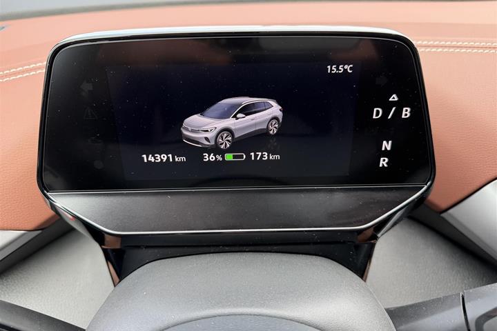Blå VW ID.4 fra 2025