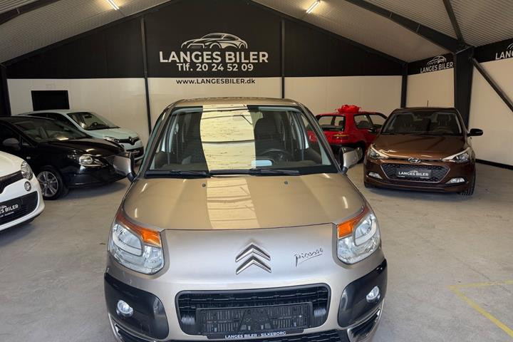 Orange Citroën C3 Picasso fra 2012