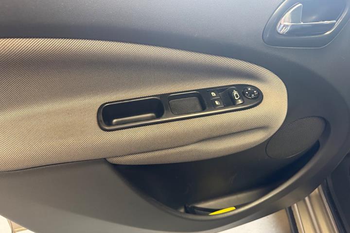 Orange Citroën C3 Picasso fra 2012