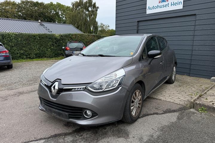 Grå Renault Clio IV fra 2016