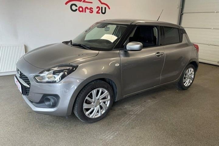 Grå Suzuki Swift fra 2021